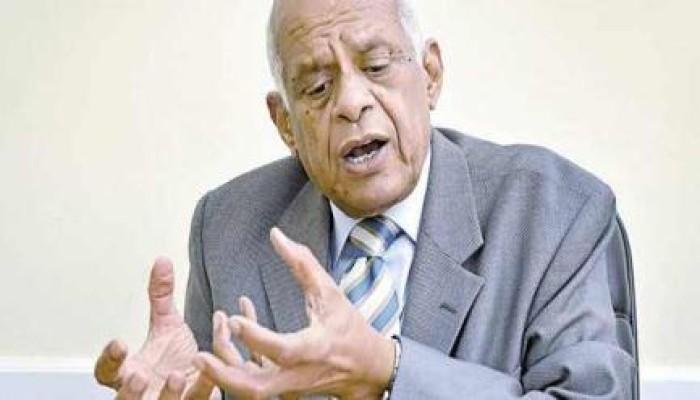 "علي عبد العال".. طباخ السيسي ومجدد سيد قراره