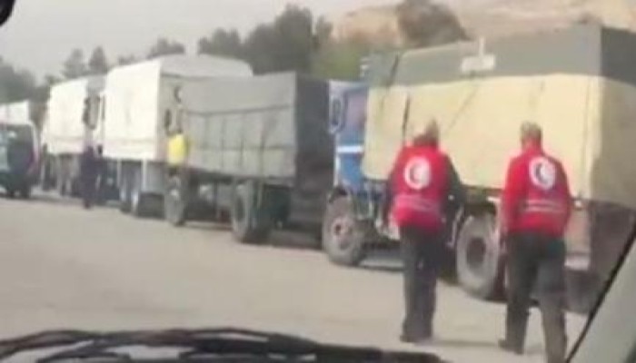 انطلاق حافلات محملة بالمساعدات إلى مضايا والفوعا وكفريا