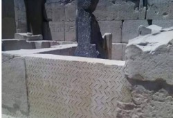 فضيحة دولية .. الانقلاب في مصر يرمم أهم معبد فى العالم بالأسمنت والجير والمحارة!(صور)