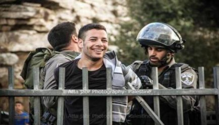 جيش الاحتلال يواصل حملات الاعتقال ضد الفلسطينيين في الضفة