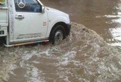 مياه البحر المتوسط تغرق منطقة غرب ميناء البرلس بكفر الشيخ