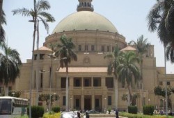 السيسي يقتل المتفوقين.. وفاة طالبة من أوائل آداب القاهرة بعد سحب ورقتها أثناء الامتحان