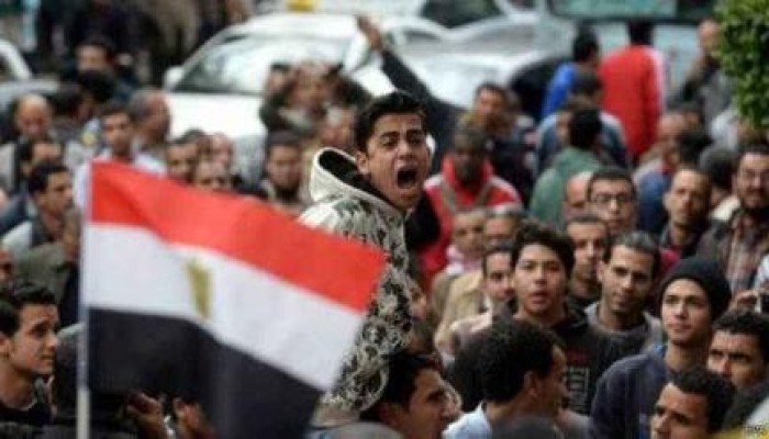 "الإيكونوميست": تغيير يلوح في الأفق بمصر عبر مسارات ثلاثة