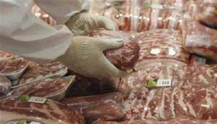 اتهام عضو في "برلمان السيسي" ببيع لحوم فاسدة للمواطنين!
