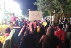 "شبرا الخيمة" تحتشد ضد الانقلاب العسكري في مسيرة ليلية