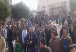 عمال غزل "بوليفار" بالإسكندرية يطالبون بلإإفراج عن زميلهم ووقف بيع أرض الشركة