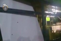 سوريا :  "أجناد الشام" يوثّق تفجير حافلة تقلّ قنّاصات للنظام (فيديو)