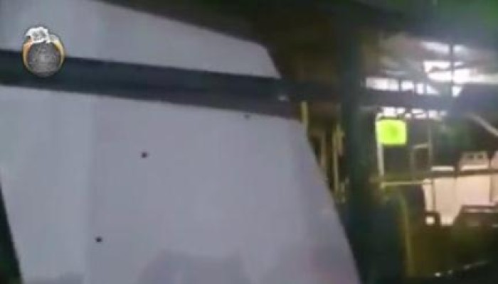 سوريا :  "أجناد الشام" يوثّق تفجير حافلة تقلّ قنّاصات للنظام (فيديو)