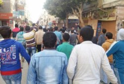 مسيرة من أمام جامعة الفيوم بالشماريخ قبيل الذكرى الخامسة لثورة يناير