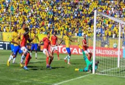 التعادل عنوان المواجهة الأخيرة بين الأهلى وصن دوانز فى دوري الابطال