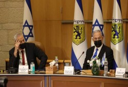 مسؤولون عسكريون إسرائيليون يطالبون بوقف الهجمات ضد غزة