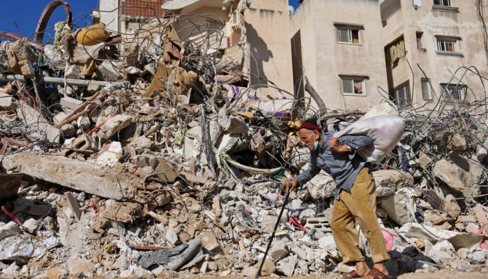 الاحتلال يمنع إدخال المساعدات والمواد الغذائية لغزة