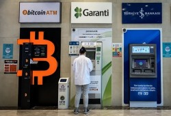 للمرة الأولى ...تراجع البيتكوين دون 40 ألف دولار بعد تحذيرات صينية