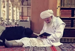 وفاة أشهر مجاور للحرم النبوي عن 107 أعوام