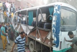 استمرار الكوارث.. قتلى وإصابات في اصطدام قطار بحافلة تقل عاملات بحلوان