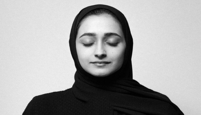 جنازة حاشدة للناشطة الإماراتية آلاء الصديق في قطر