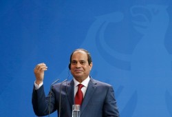 السيسي يرفع أسعار استهلاك الكهرباء على الفقراء ويدعم رجال الأعمال