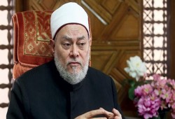 علماء ينتصرون للإمام الشاطبي ويهاجمون على جمعة