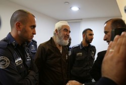 محامي رائد صلاح يكشف جانبا من معاناته في سجون الاحتلال