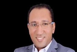 اعتقال صحفي بالجزيرة مباشر من مطار القاهرة لدى عودته إلى مصر