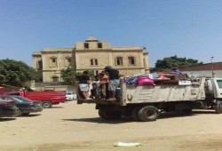 الانقلاب يبدأ التهجير القسري لإهالي نزلة السمان.. والنشطاء يتفاعلون