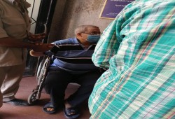 سارة بنداري: انقذوا والدي قبل فوات الآوان