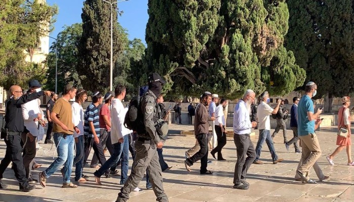 الأوقاف: 23 اقتحاما للأقصى ومنع الأذان 51 وقتا بالإبراهيمي آب المنصرم