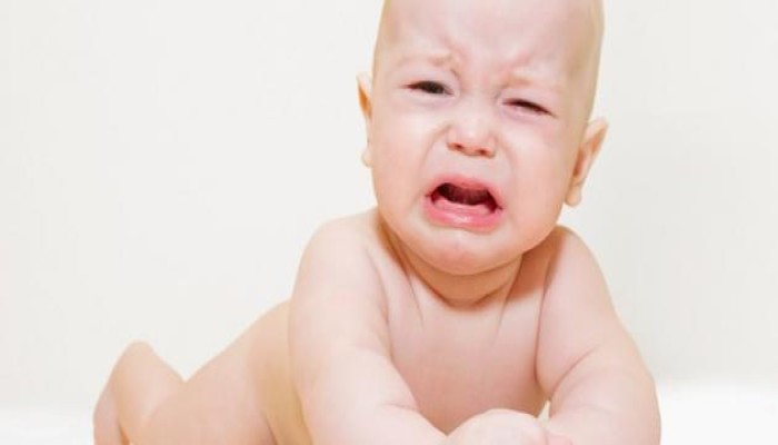 بكاء الطفل المستمر اسبابه وكيف يمكنك تهدئه طفلك ؟