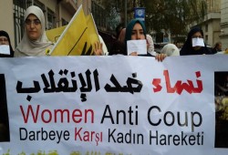 نساء ضد الانقلاب تدين تجديد حبس المدونة مروة عرفة