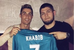 تقارير: حبيب يضغط على رونالدو لإقناعه باعتناق الإسلام