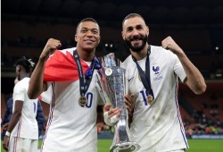 فرنسا تفوز على إسبانيا وتتوج بلقب دوري الأمم الأوروبية