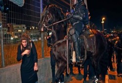 إصابات بمواجهات مع الاحتلال في باب العامود بالقدس