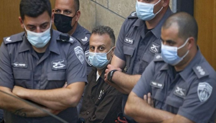 "حريتنا تعني كل شيء".. "سنخرج من الباب".. رسائل أسرى نفق الحرية