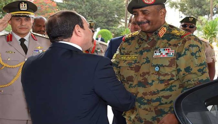 مريم المهدي تتهم مصر وإسرائيل بـ"دعم الانقلاب العسكري" في السودان