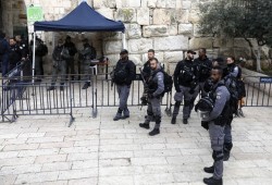 إستشهاد شاب فلسطيني بعد تنفيذه عملية طعن بالقدس