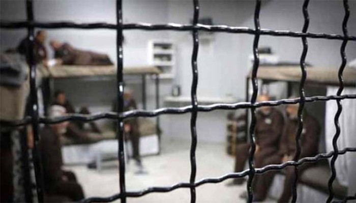 قيادي بحماس يدعو لأوسع تضامن مع الأسرى في سجون الاحتلال