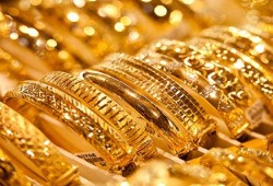 الذهب يرتفع 3 جنيهات وعيار 21 يسجل 795 جنيها للجرام