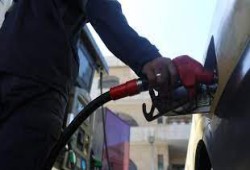 حكومة السيسي ترفع أسعار البنزين للمرة الرابعة توالياً بنسبة إجمالية 16%