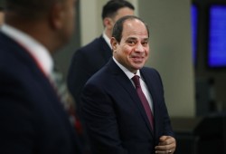 رايتس ووتش: السيسي يحب لحظات تلميع سمعته للتستر على انتهاكاته