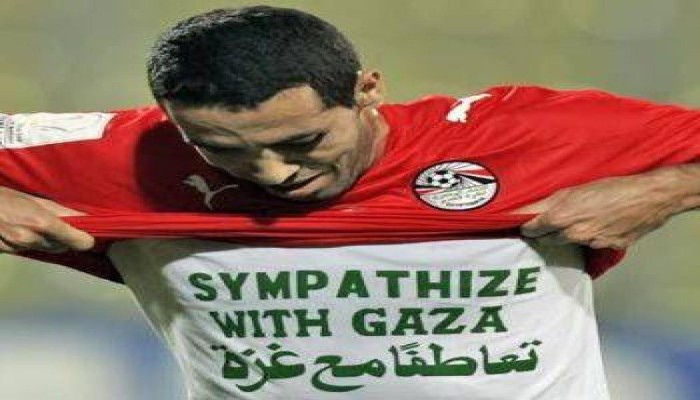 أبو تريكة واللاجئون "البيض".. الحقائق العارية في الحرب الأوكرانية!