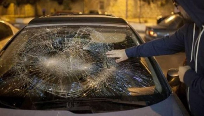 إصابة مستوطنَين رشقًا بالحجارة في القدس المحتلة