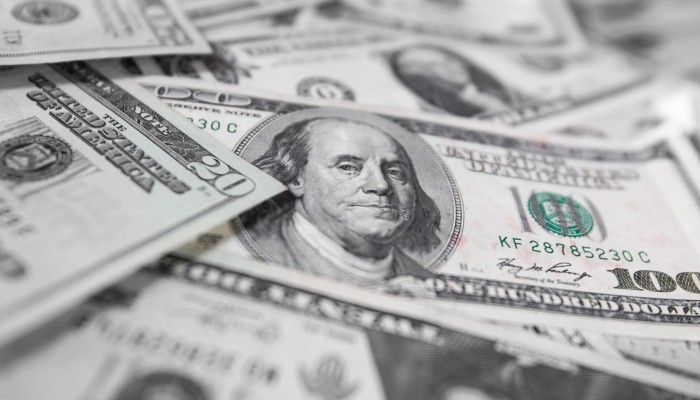 كيف تسهم تحويلات المغتربين بالخارج في دعم الاقتصاد المصري؟