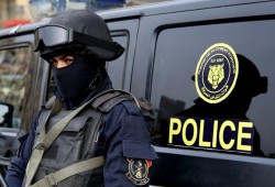 مداهمات إجرامية بالشرقية واعتقال 30 مواطنا بلا سند قانوني