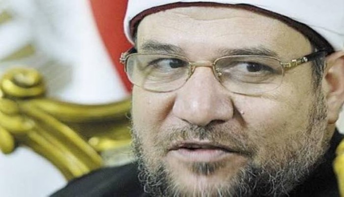إنجازات عهد السيسي .. حملات ليلية لإغلاق المساجد ومنع التهجد