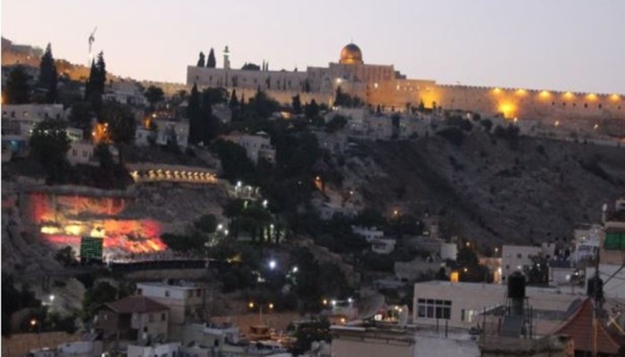 محكمة الاحتلال تصادق على إقامة قطار جوي فوق القدس