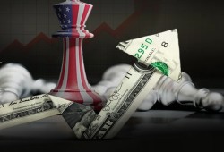 ارتفاع الدولار يزيد المخاطر على الاقتصاد العالمي