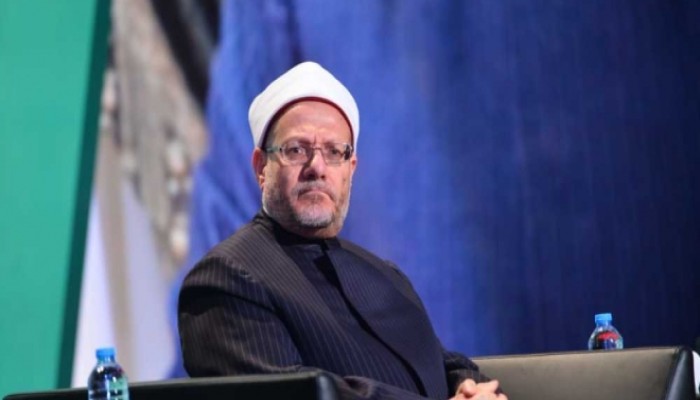 البرلمان البريطاني يكذب المفتي: لم ندعو شوقي علام لإلقاء كلمة