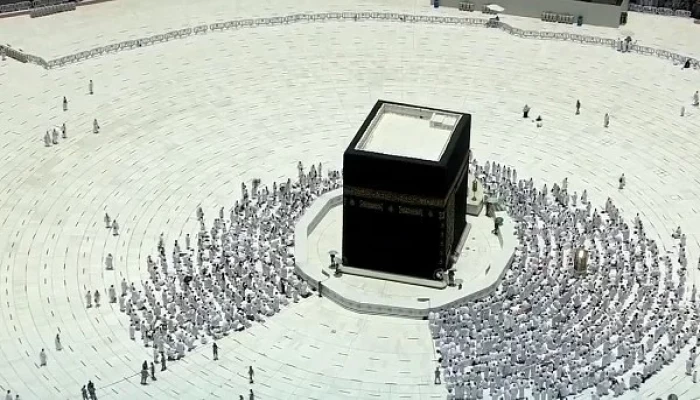 أول تعامد للشمس على الكعبة المشرّفة في 2022