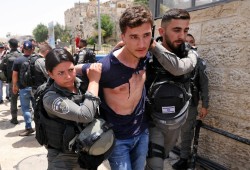 إصابات واعتقالات خلال اعتداءات إسرائيلية على المواطنين في القدس