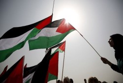 مسيرات أعلام فلسطينية في الضفة والقدس ردًّا على مسيرة المستوطنين